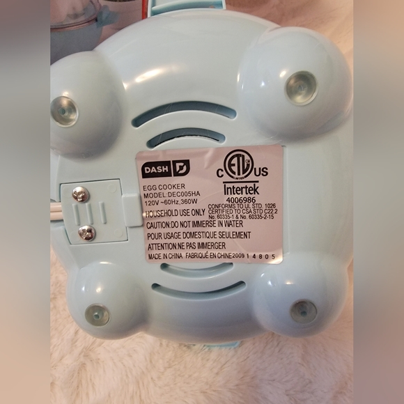 DASH Rapid Egg Cooker: 6 Egg Capacity - Picture 5 of 8